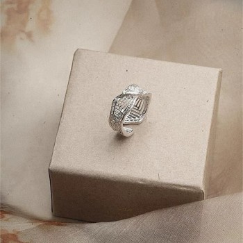 Vintage Gardenia Fiber Open Ring with Adjustable Ring Opening