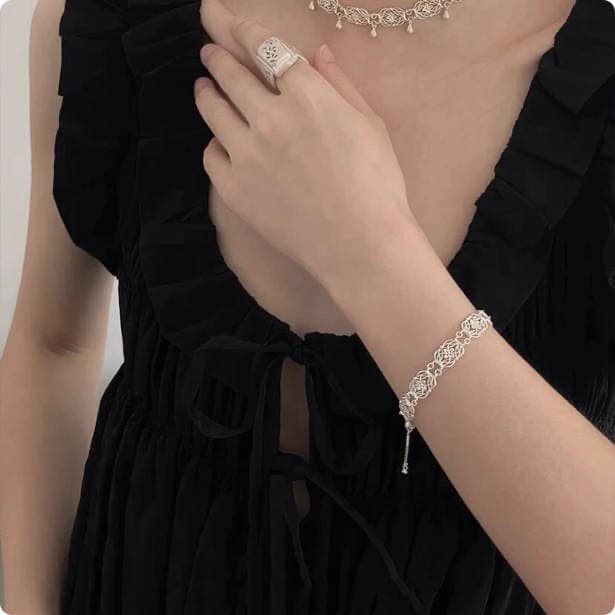 925 Silver Engraved Elegant Bracelet For Women 925 Silver Engraved Elegant Bracelet For Women