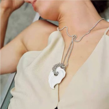 Muse White Enamel Goose Palm Leaf Large Necklace Women'S Pull-Out Adjustable Long Necklace